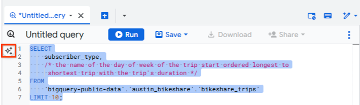 Icona di Gemini evidenziata nel margine dell&#39;editor di query BigQuery e istruzione SQL completa selezionata.