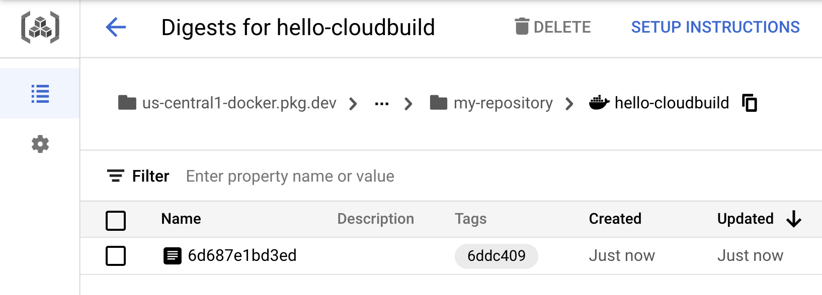 Artifact Registry 中的 hello-cloudbuild 映像檔