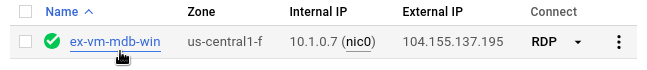 「VM instances」(VM 執行個體) 頁面上的 VM 名稱。
